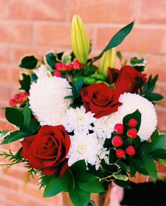 $185  CHRISTMAS ARRANGEMENT